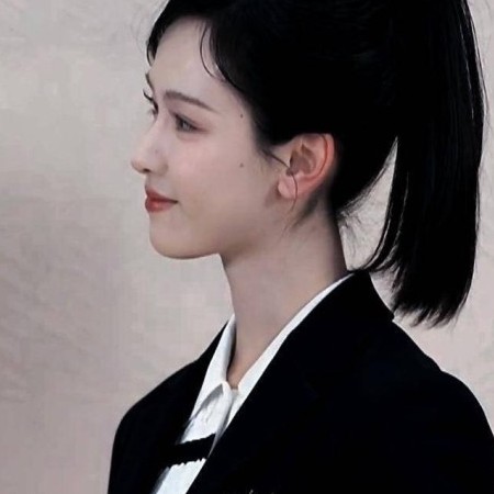 cxcxcxbbbbb's avatar