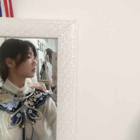lyydanyu's avatar